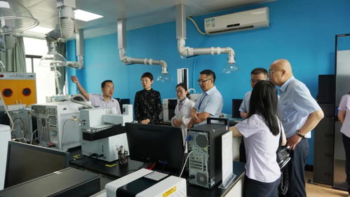 交流提升 聯(lián)動發(fā)展——中涂協(xié)孫蓮英會長蒞臨巴德富集團考察技術服務